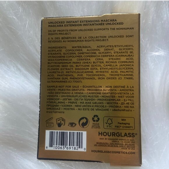 MAC Stack Mascara Travel &‎ Hourglass Unlcocked Mascara - Picture 3 of 5